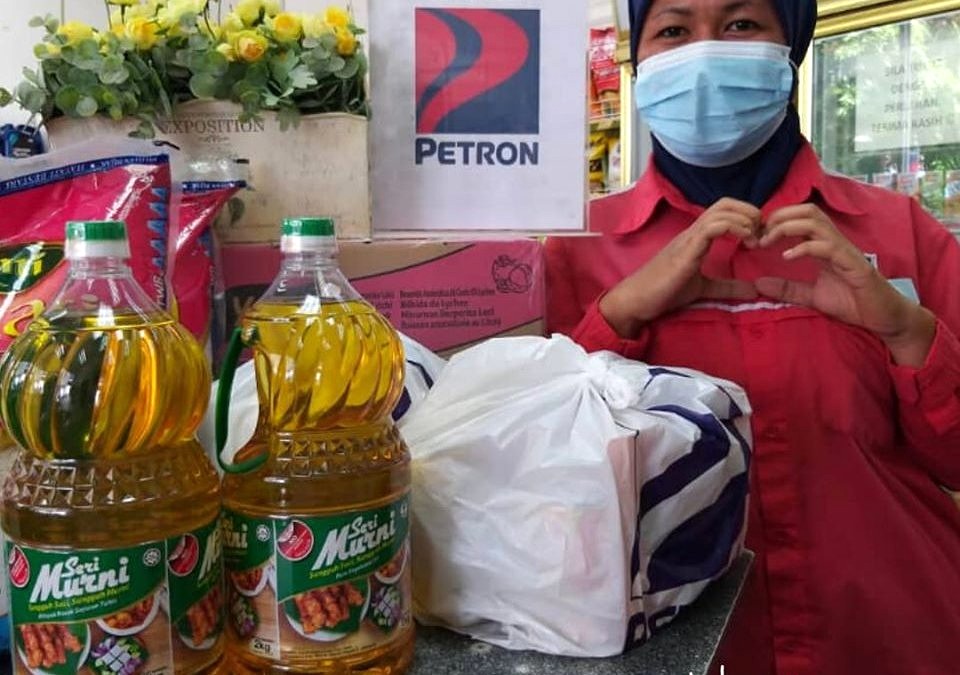 Petron Frontliners Working Daily Throughout MCO