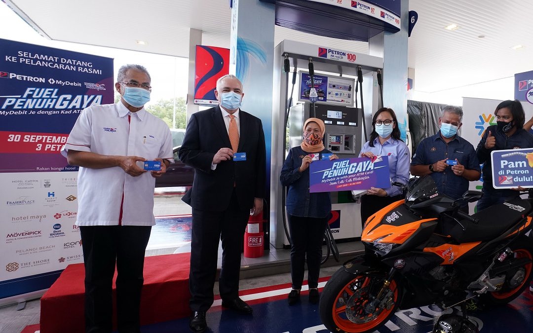 Paynet, Petron and Tourism Malaysia Jointly Launch  “Fuel Penuh Gaya – MyDebit Je with your ATM Card!”